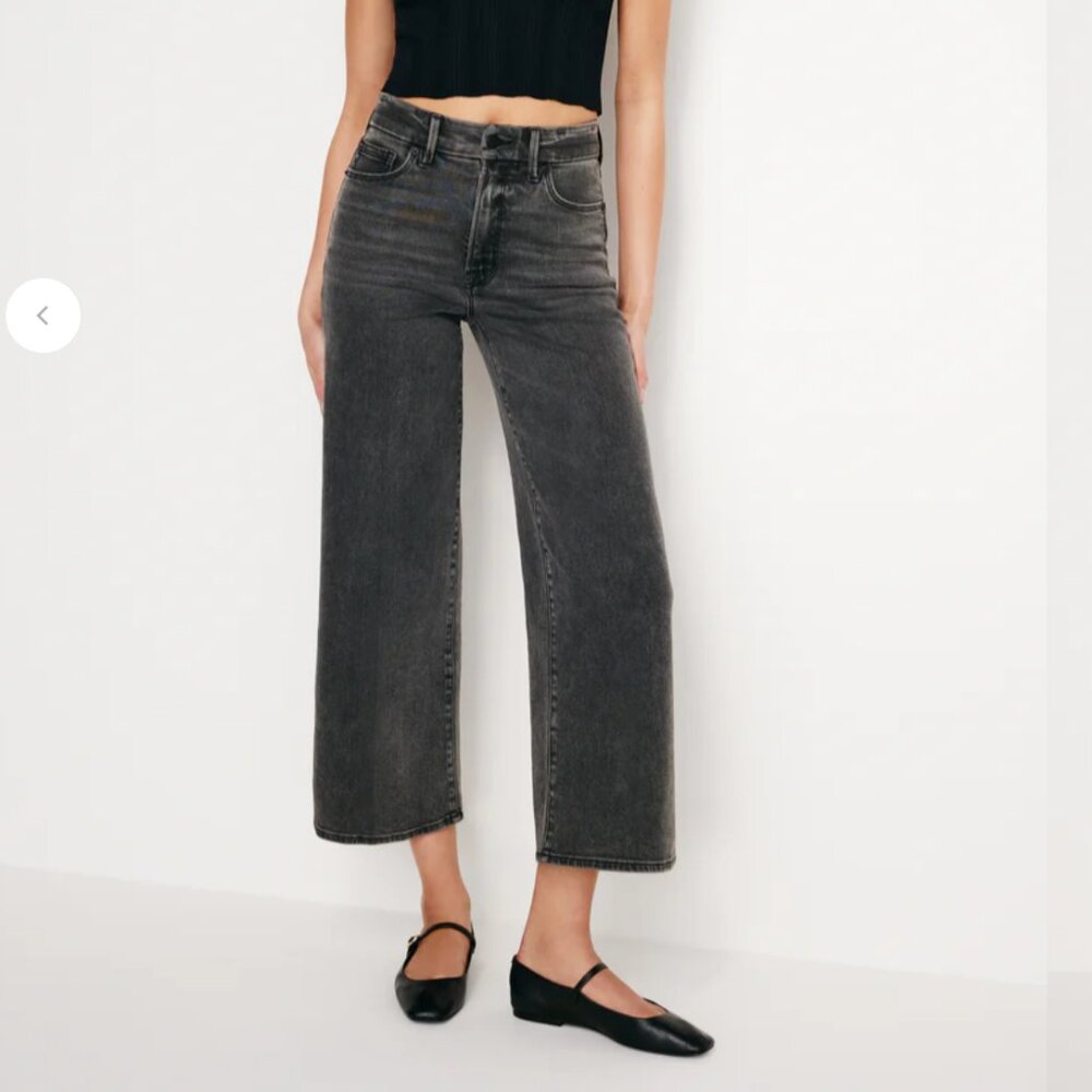 Good American Washed Charcoal Wide-Leg Cropped Jeans